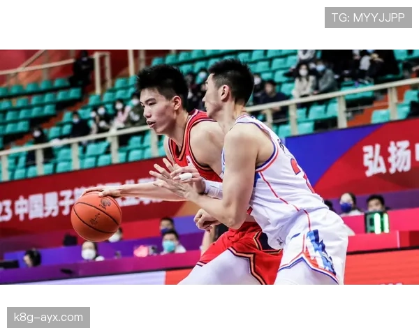 南粤帮热情助威，广州队状态回暖剑指再创辉煌