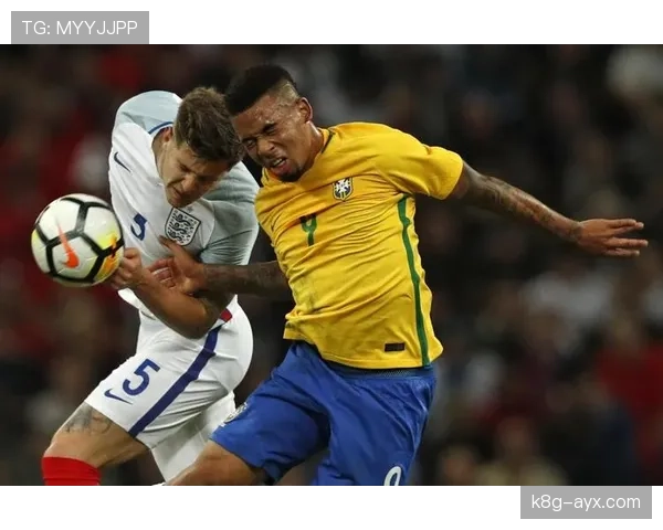 巴西队战术革新:灵活阵型如何重塑球队竞争力与表现稳定性 巴西队战术革新:灵活阵型如何重塑球队竞争力与表现稳定性