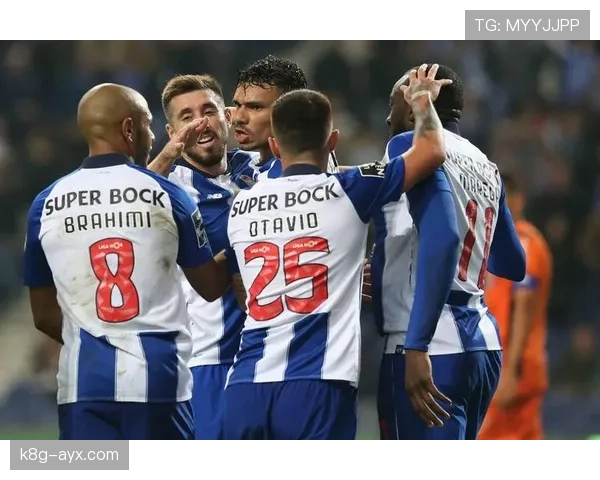 吉达联合争冠能力争议持续发酵,关键阶段稳定性面临考验 吉达联合争冠能力争议持续发酵,关键阶段稳定性面临考验